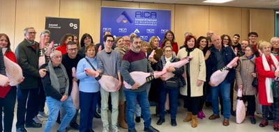 El comercio de Alcobendas entrega 30 jamones para premiar la fidelidad de sus clientes antes de las fiestas navideñas